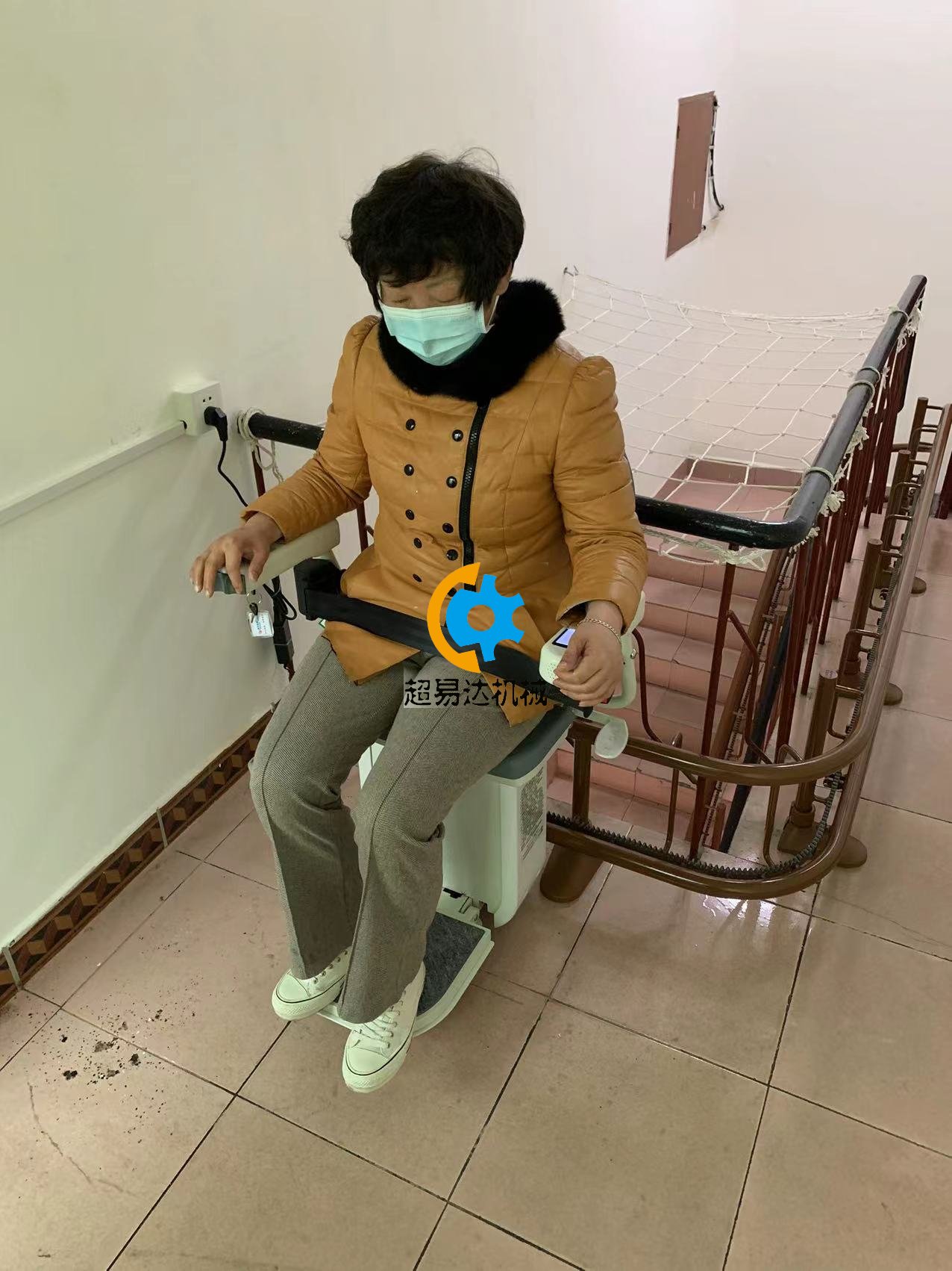 座椅電梯